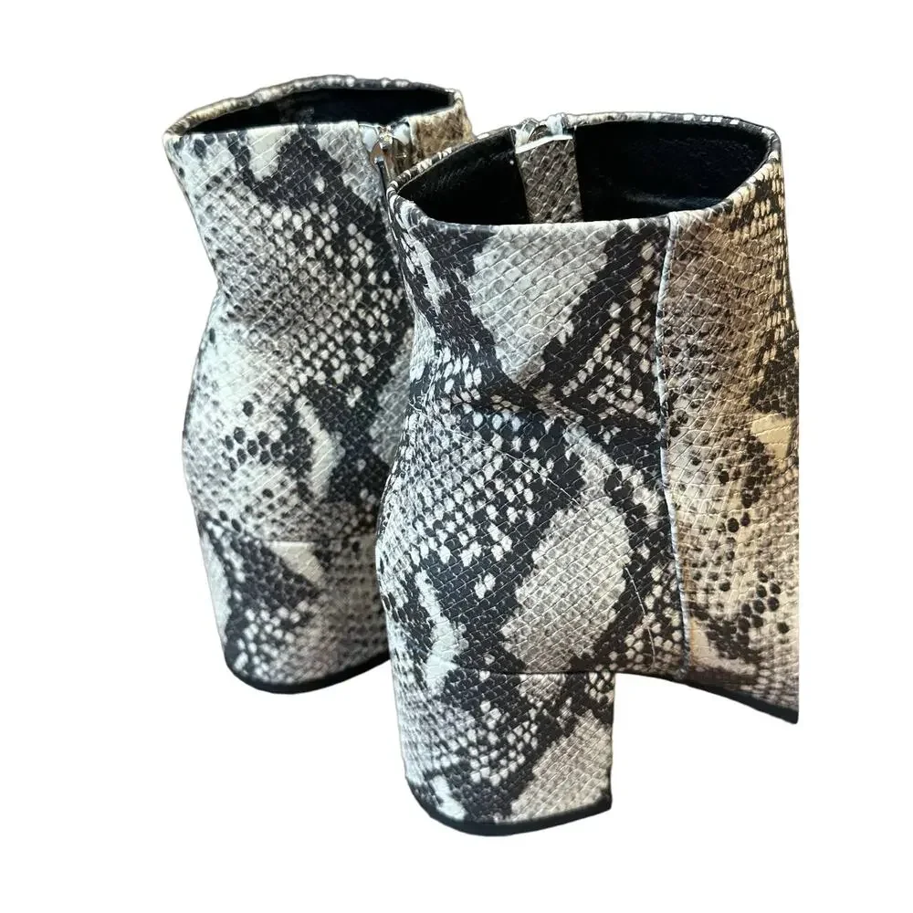 MADDEN GIRL Rapid Sock Booties Snake-Skin Booties, Size 7.5